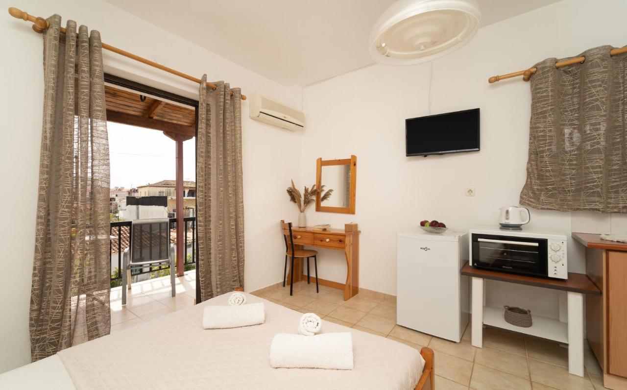 Tsimiklis Apartments Finikounda Exteriér fotografie